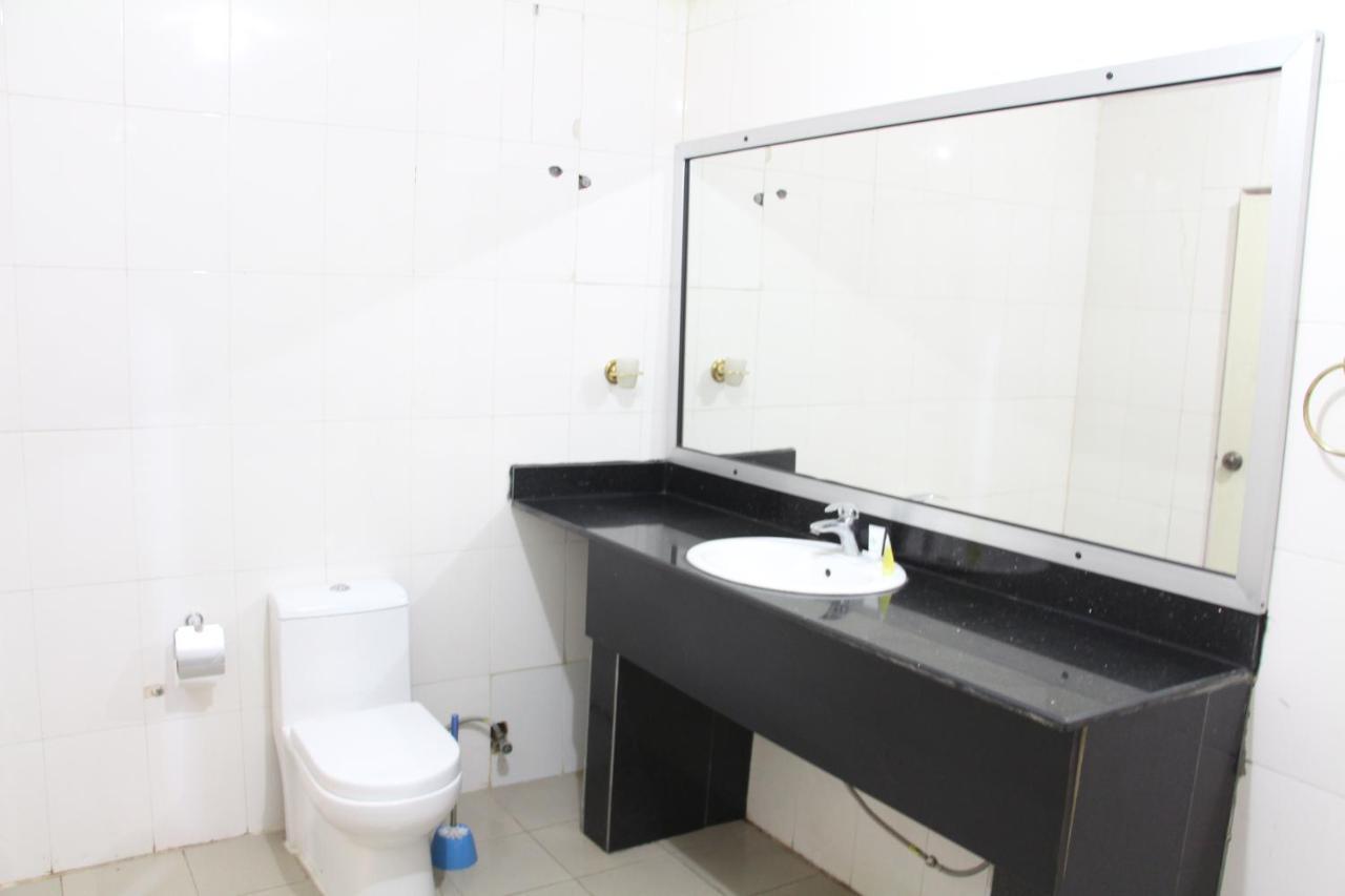 Casalinda Hotel & Gallery Resort Mobushipe Экстерьер фото